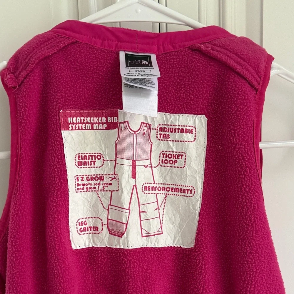 The North Face Kids (toddler) Fuchsia Overalls ski pants - Picture 9 of 9